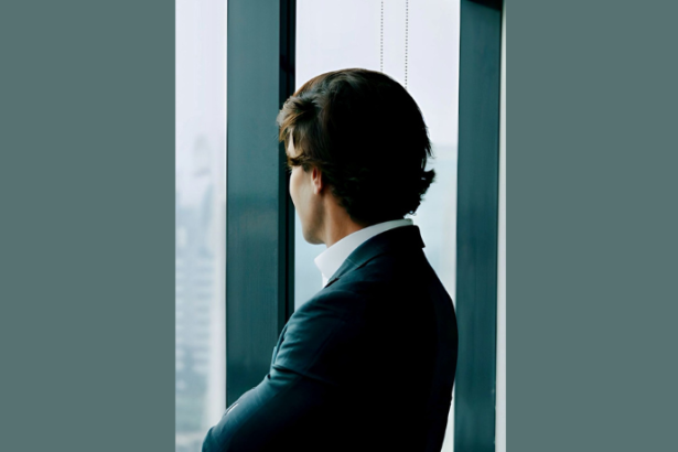 Cultura do respeito à pessoa idosa com Ian dos Anjos Cunha: construindo uma sociedade mais consciente e inclusiva.