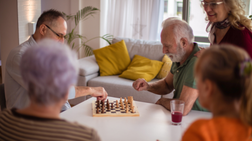 Neste artigo, o Sindnapi - Sindicato Nacional dos Aposentados, Pensionistas e Idosos discute caminhos para fortalecer a proteção social no futuro.